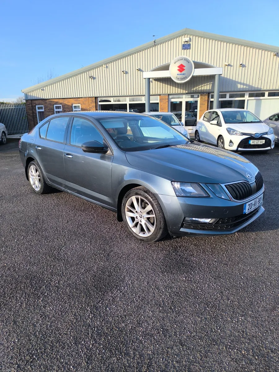 201 Skoda Octavia 1.6 TDI STYLE - Image 1