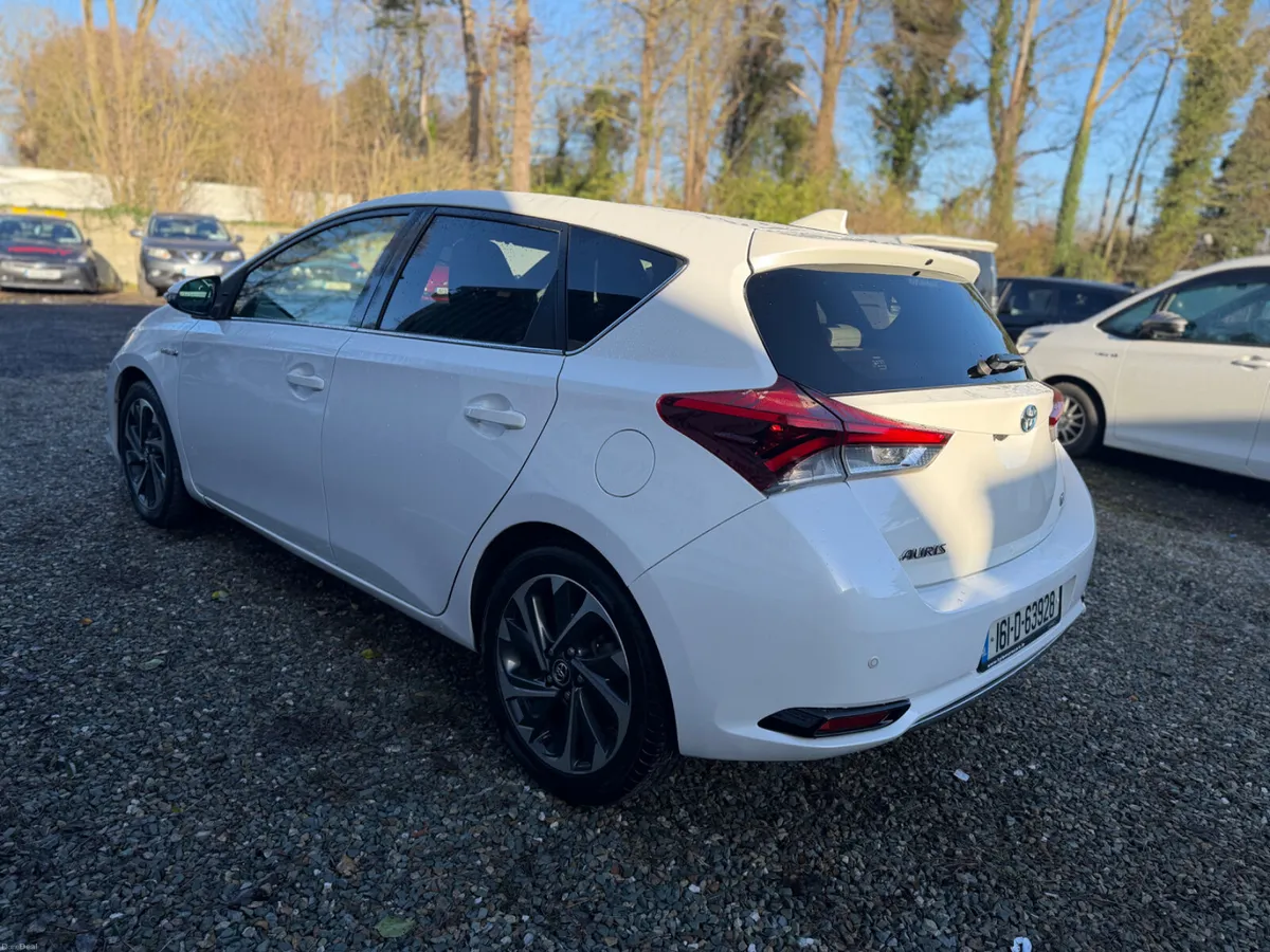 Toyota Auris 2016 - Image 4