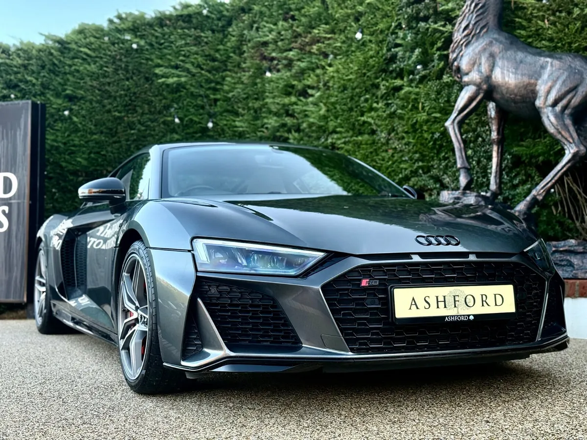 2021 Audi R8 V10 5.2 TFSI 570BHP QUATTRO - Image 1