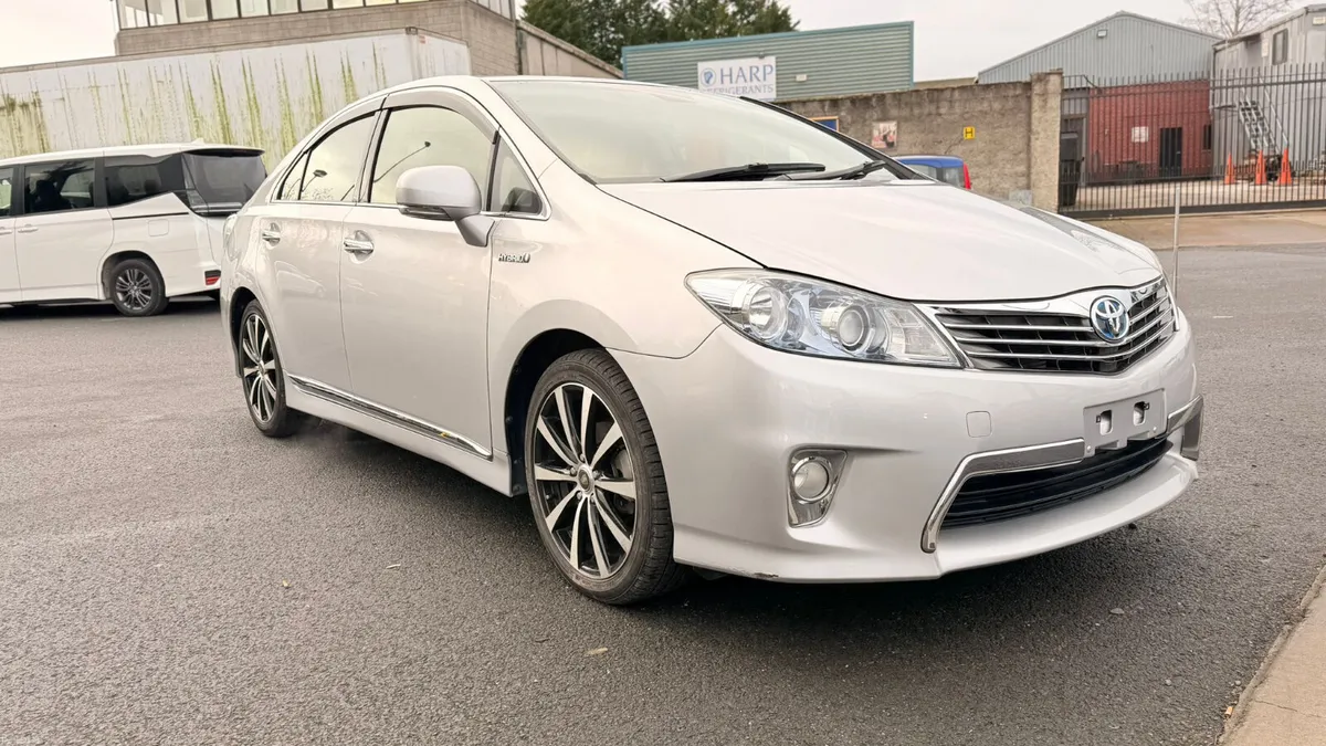 Toyota Sai 2012 - Image 2