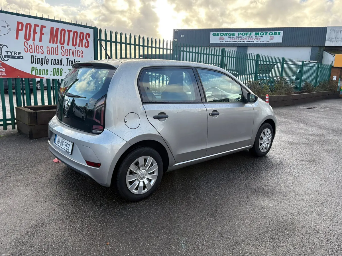 Volkswagen up! 2018 - Image 3
