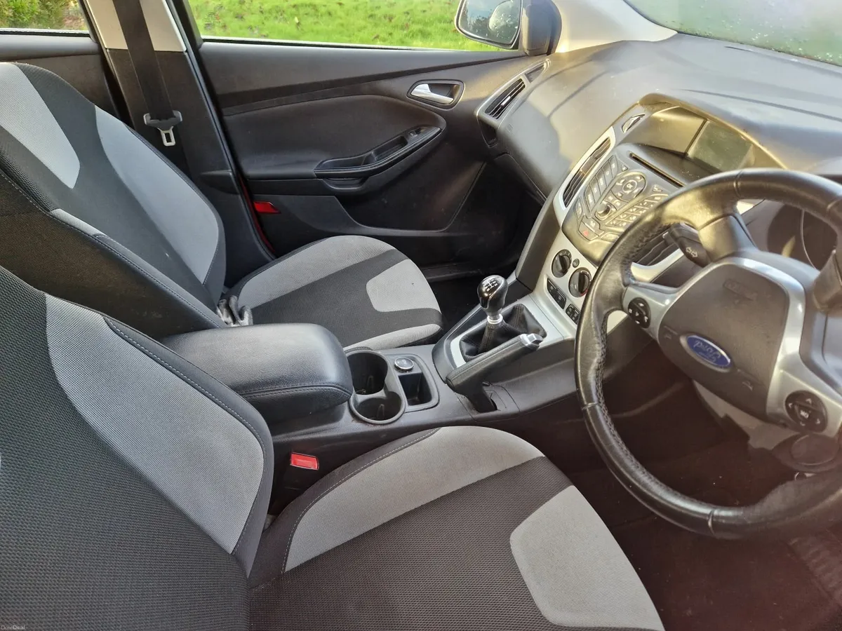 Ford Focus 2014 - Image 3