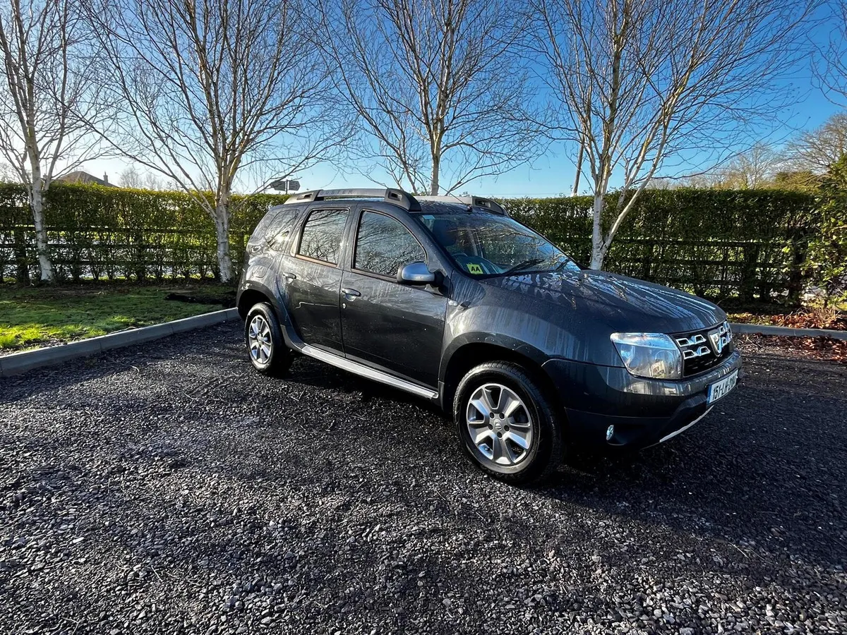 Dacia Duster 1.5 DCI 4WD Signature Model - Image 2