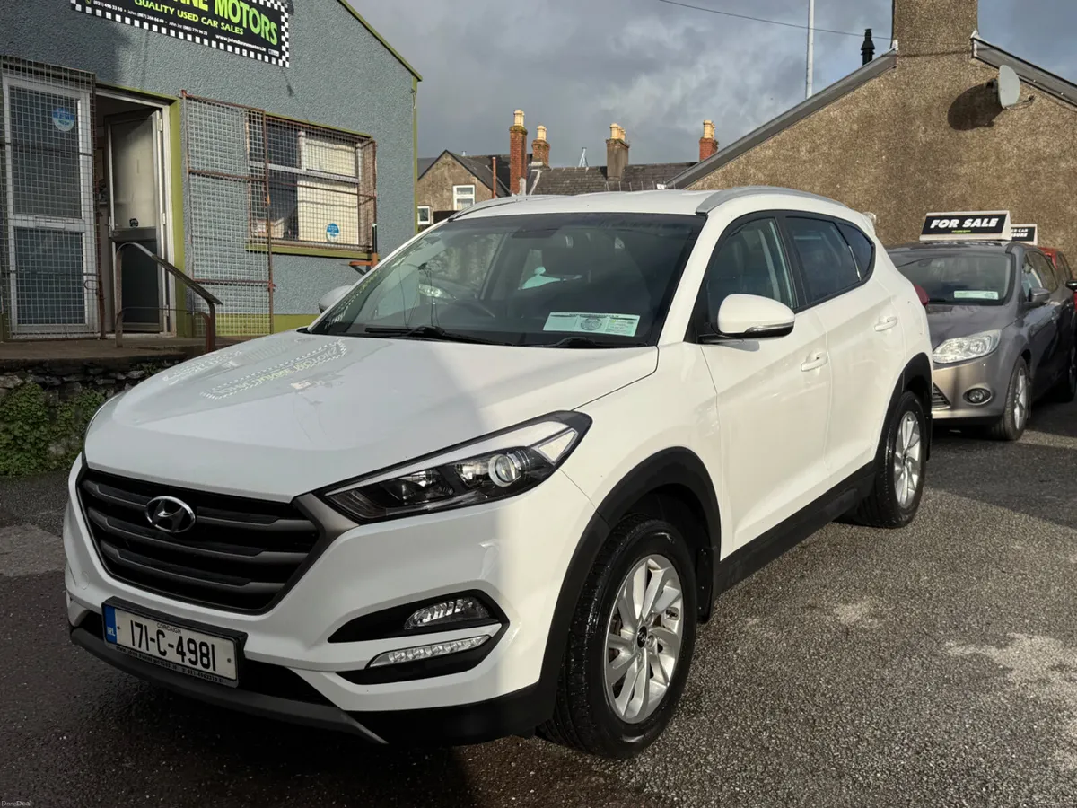 Hyundai Tucson Executive high spec - Image 2