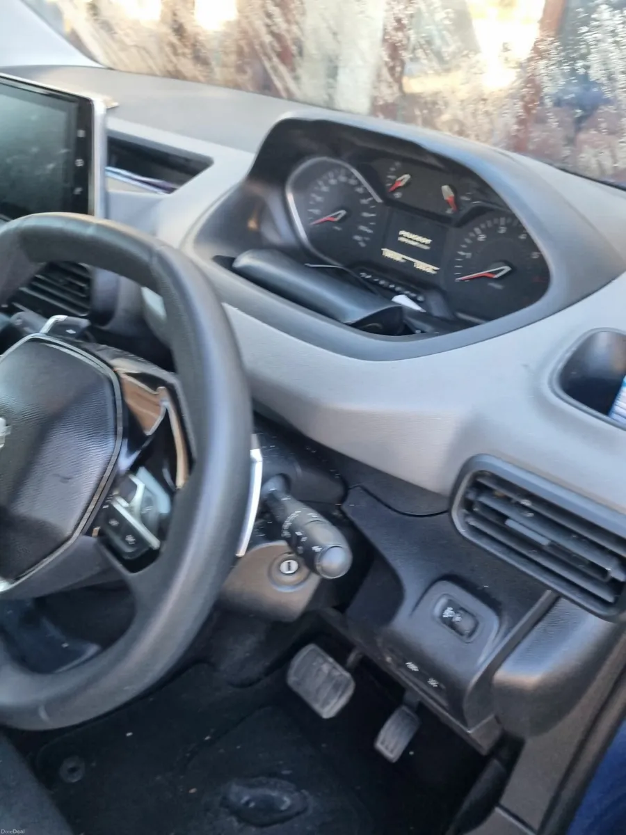 Peugeot Rifter 2019 - Image 2