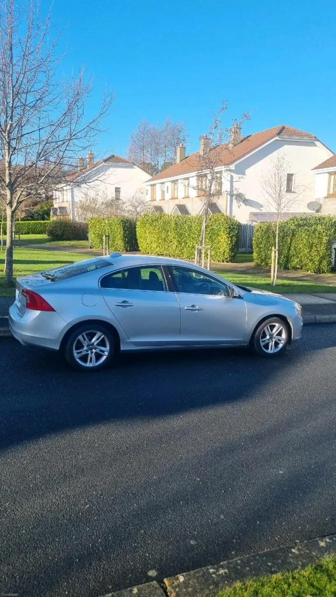 volvo s60 - Image 2