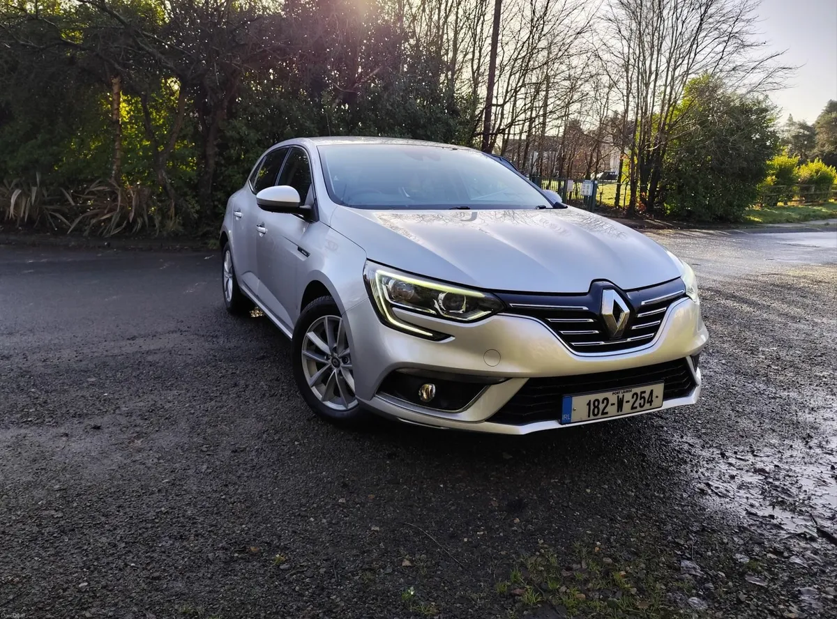 182 Renault Megane 1.5 Diesel Only 50k Miles - Image 2