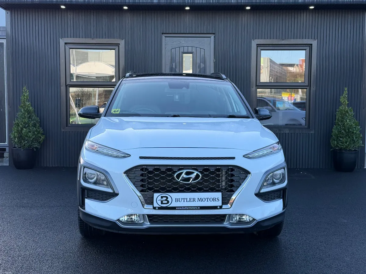 2019 Hyundai Kona 1.0P Executive Two Tone - Image 4