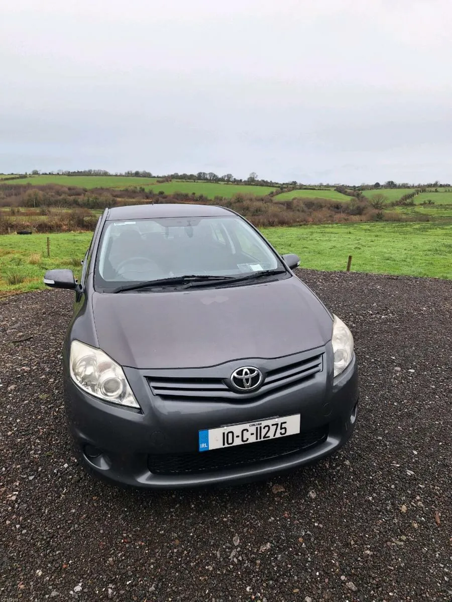 Toyota Auris - Image 2