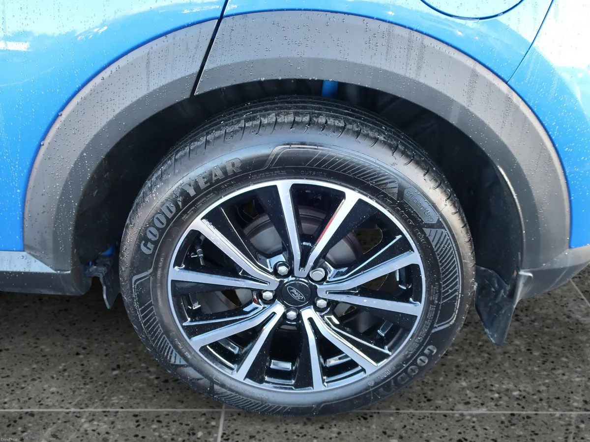 2024 FORD PUMA 1.0T TITANIUM 125PS mHEV - Image 4