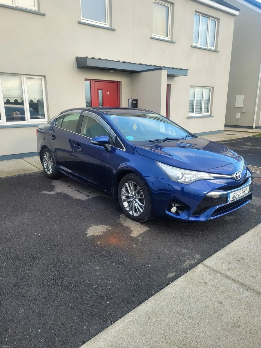 Toyota Avensis luna business edition 2016 - Image 1