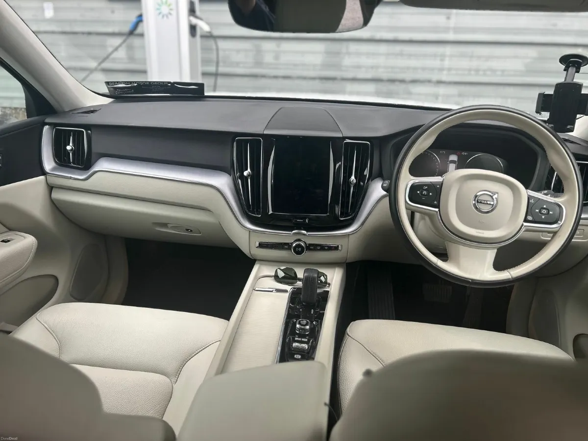 Volvo XC60 2020 - Image 4