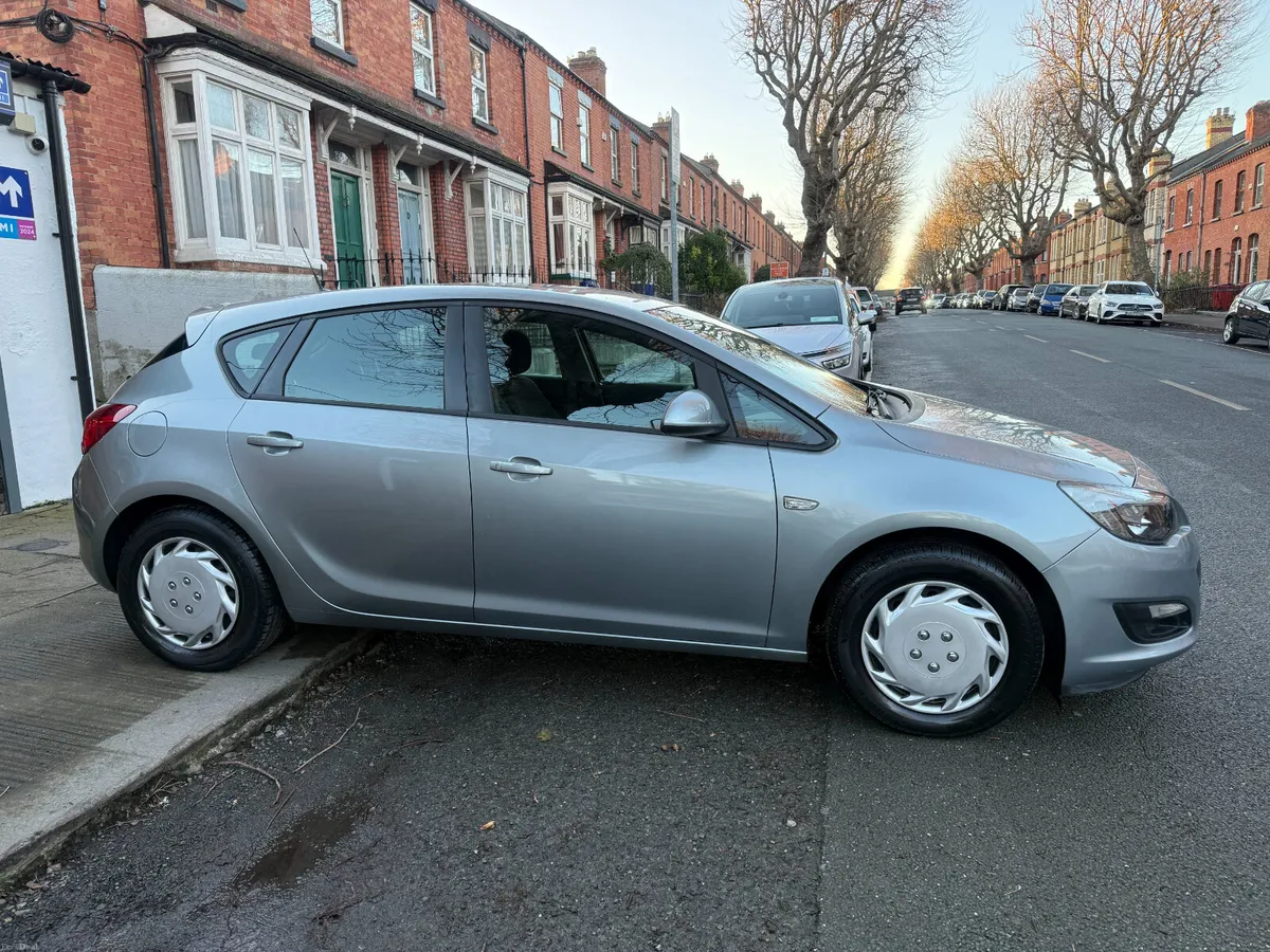 2015 Opel Astra, 1.4 Petrol, New Nct, 1 Owner, - Image 4