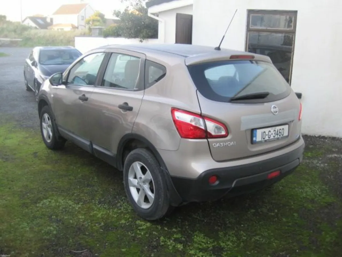 Nissan Qashqai 2010 - Image 2