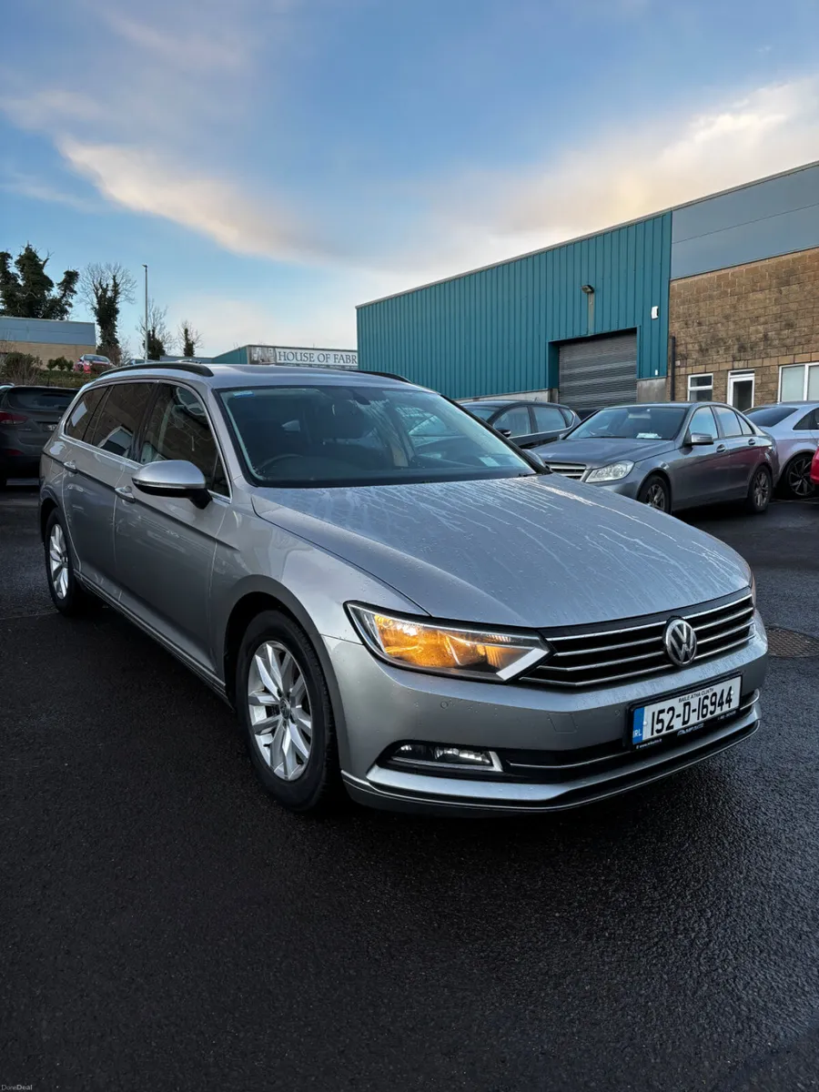Volkswagen Passat 2015 se Bluemotion - Image 2
