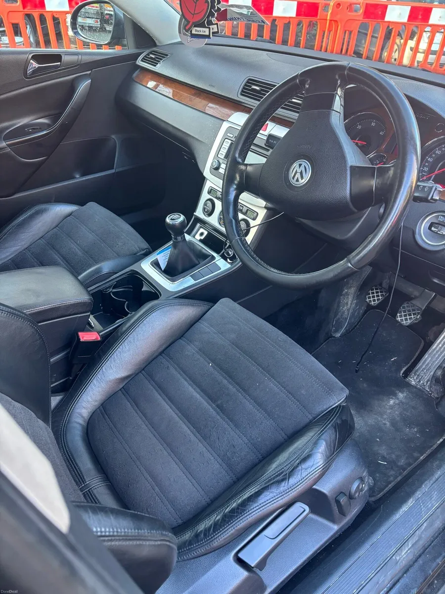 2007 Volkswagen Passat 1.9 TDi - Image 4