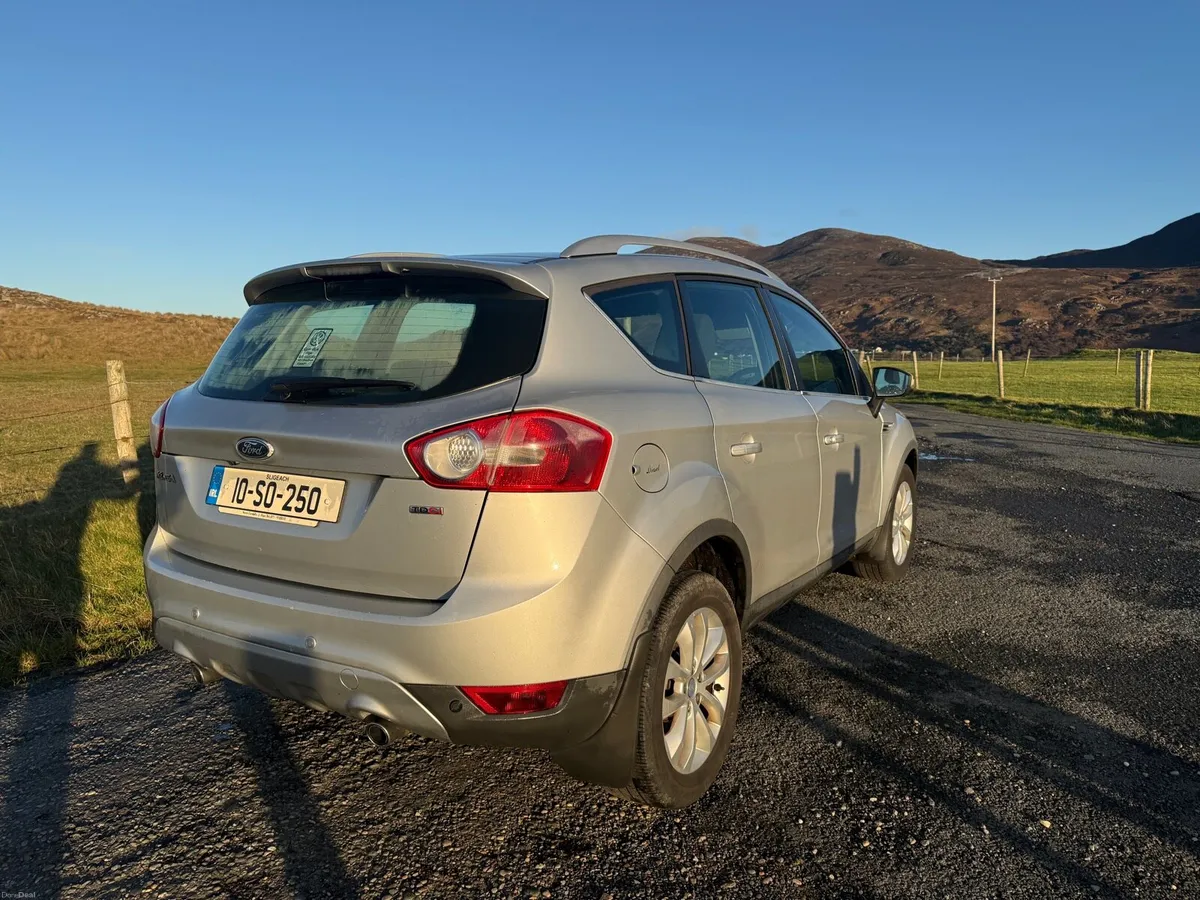 2010 Ford Kuga Zetec 2.0 TDCI 136bhp - Image 4