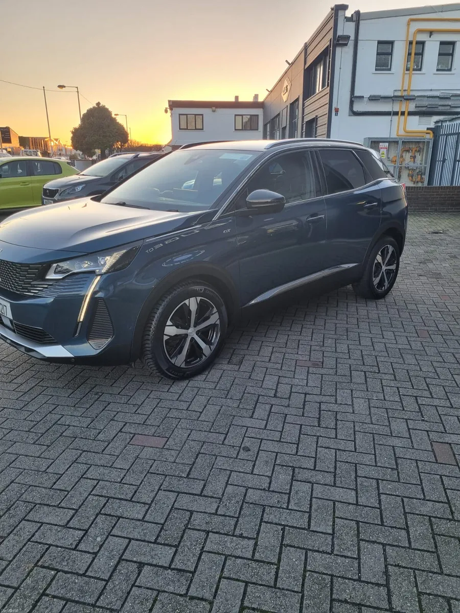 Peugeot 3008 2023 - Image 4