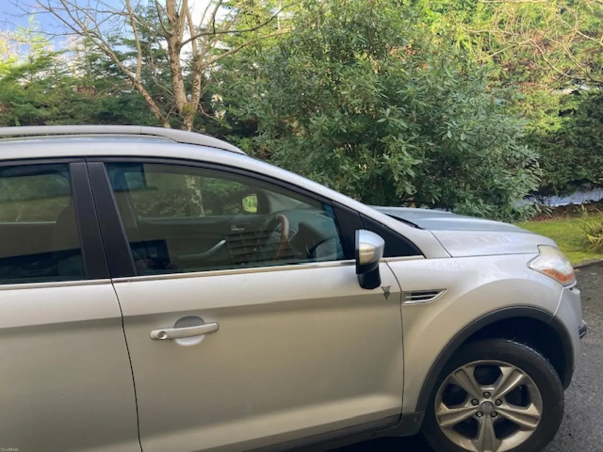 Ford Kuga 2010 - Image 2