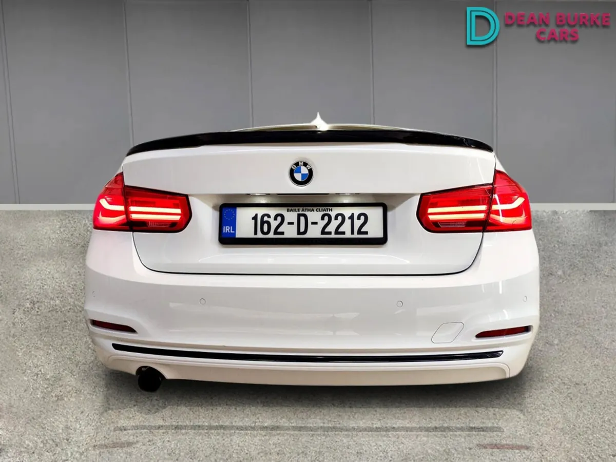 BMW 3-Series 2016 DIESEL - Image 3