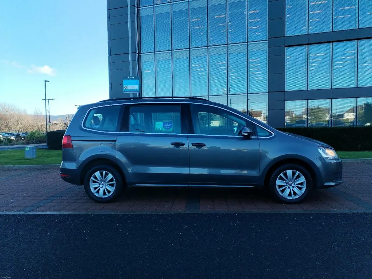 VW sharan 2.0 blumtion disel 7 seter - Image 1