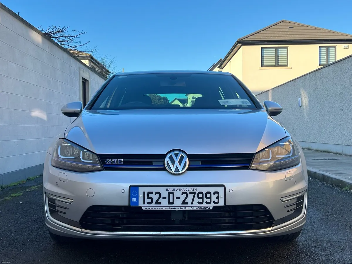 2015 Volkswagen Golf GTE | 1.4 TSI Plug-In Hybrid - Image 2