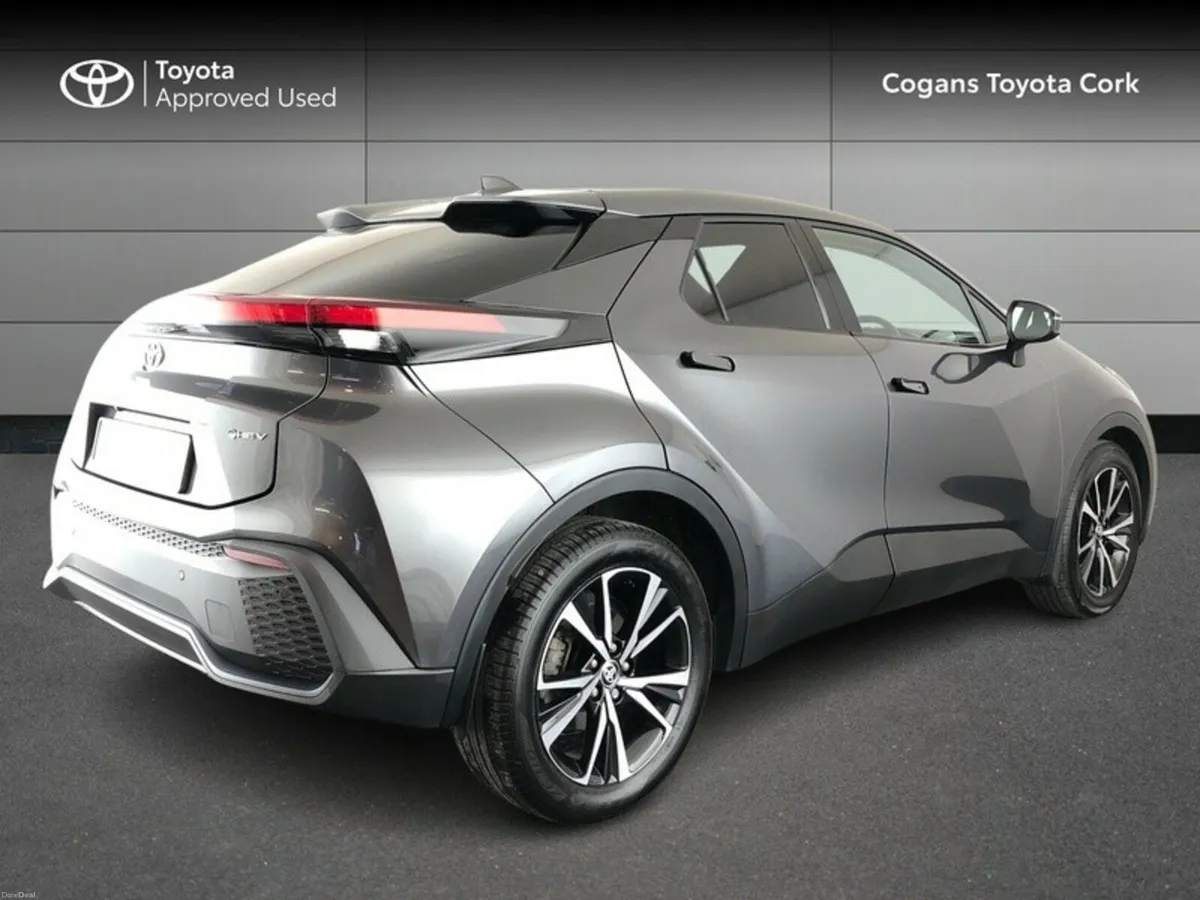 Toyota C-HR C-HR HYBRID SPORT - Image 2