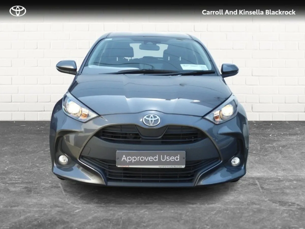 Toyota Yaris 1.0 Luna Manual - Image 4