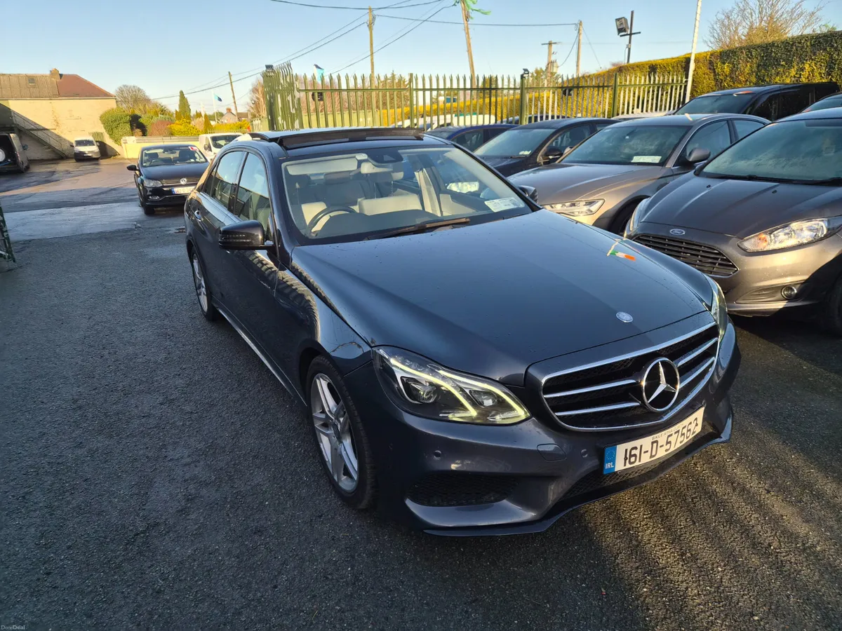 Mercedes-Benz E 220 AMG PREMIUM +NIGHT EDITION - Image 2