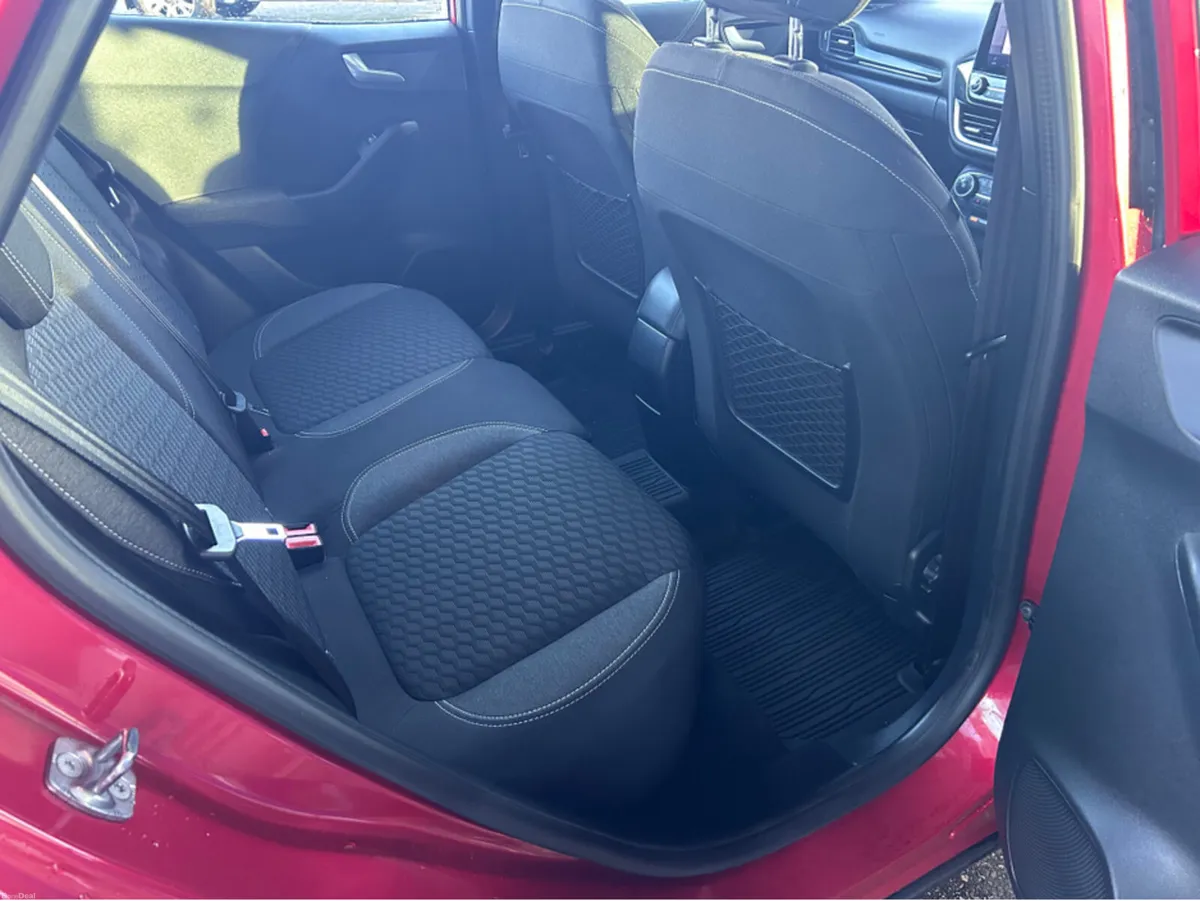 Ford Puma TITANIUM 5DR 1.0T 125 MHEV M6 4 - Image 2