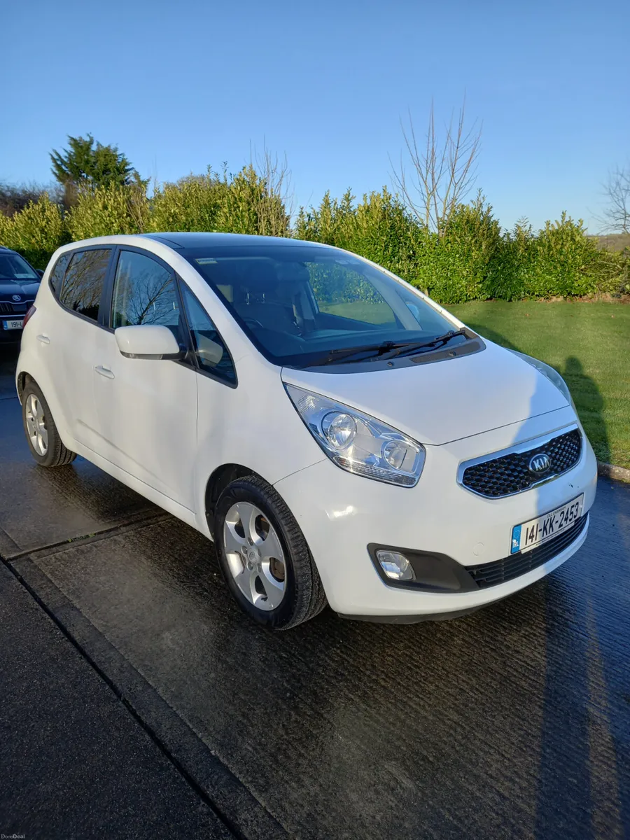2014 Kia Venga Automatic 1.4 Diesel - Image 2