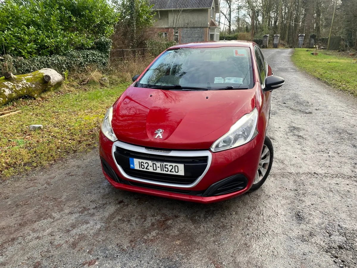 Peugeot 208 1.2 - Image 3