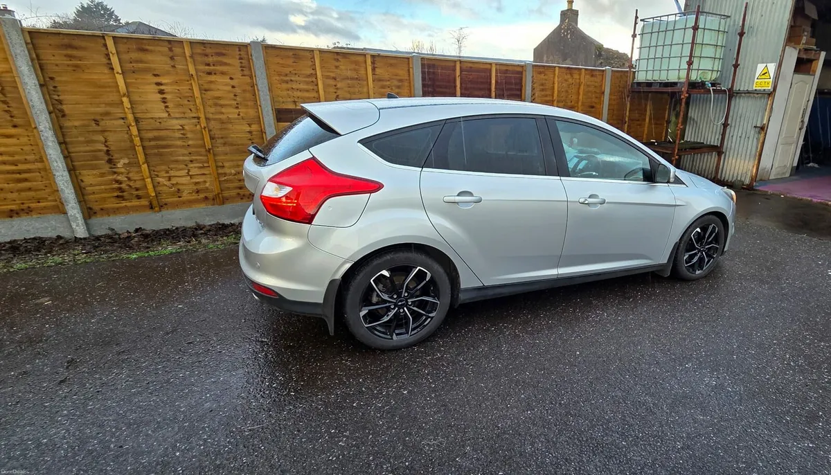 FORD FOCUS 2.0 TD  AUTO  NEW NCT TEST  20/03/2027 - Image 2