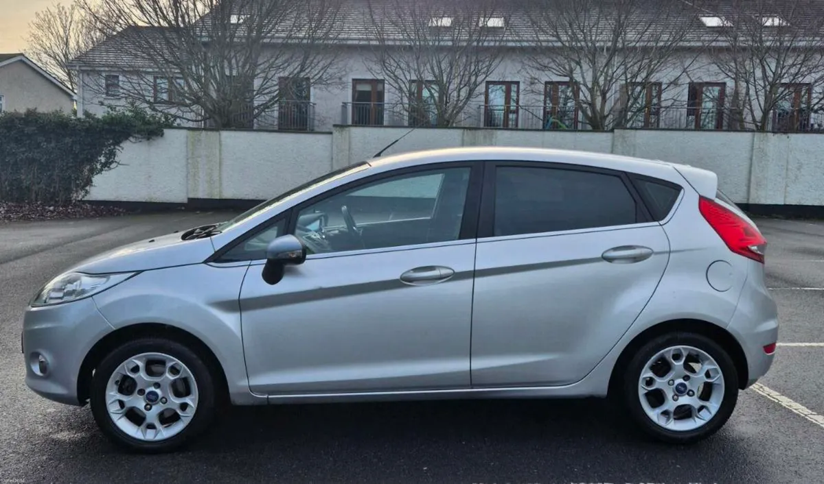 FORD FIESTA ARGENTO - Image 4