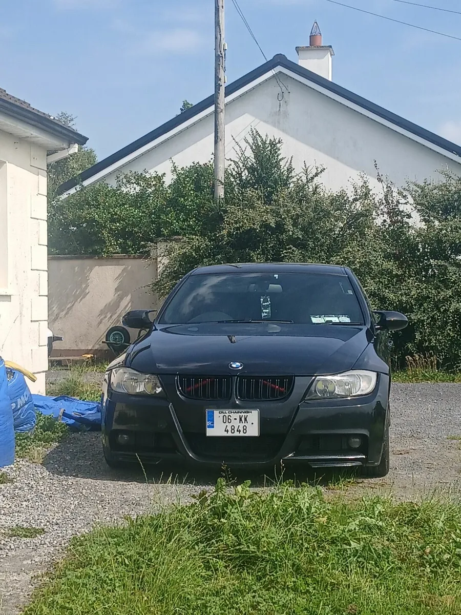 BMW 3-Series 2006 - Image 2