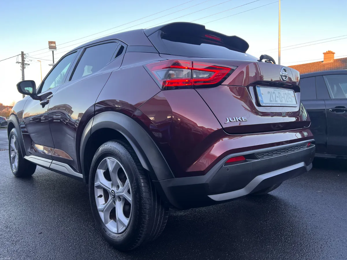 AUTOMATIC Low Kms SV PREMIUM 2021 Nissan Juke www. - Image 3