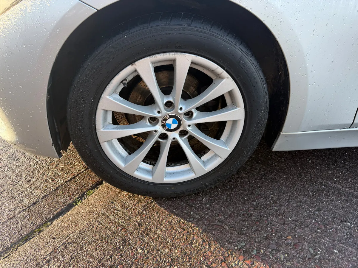 2017 BMW 318D AUTOMATIC - Image 3