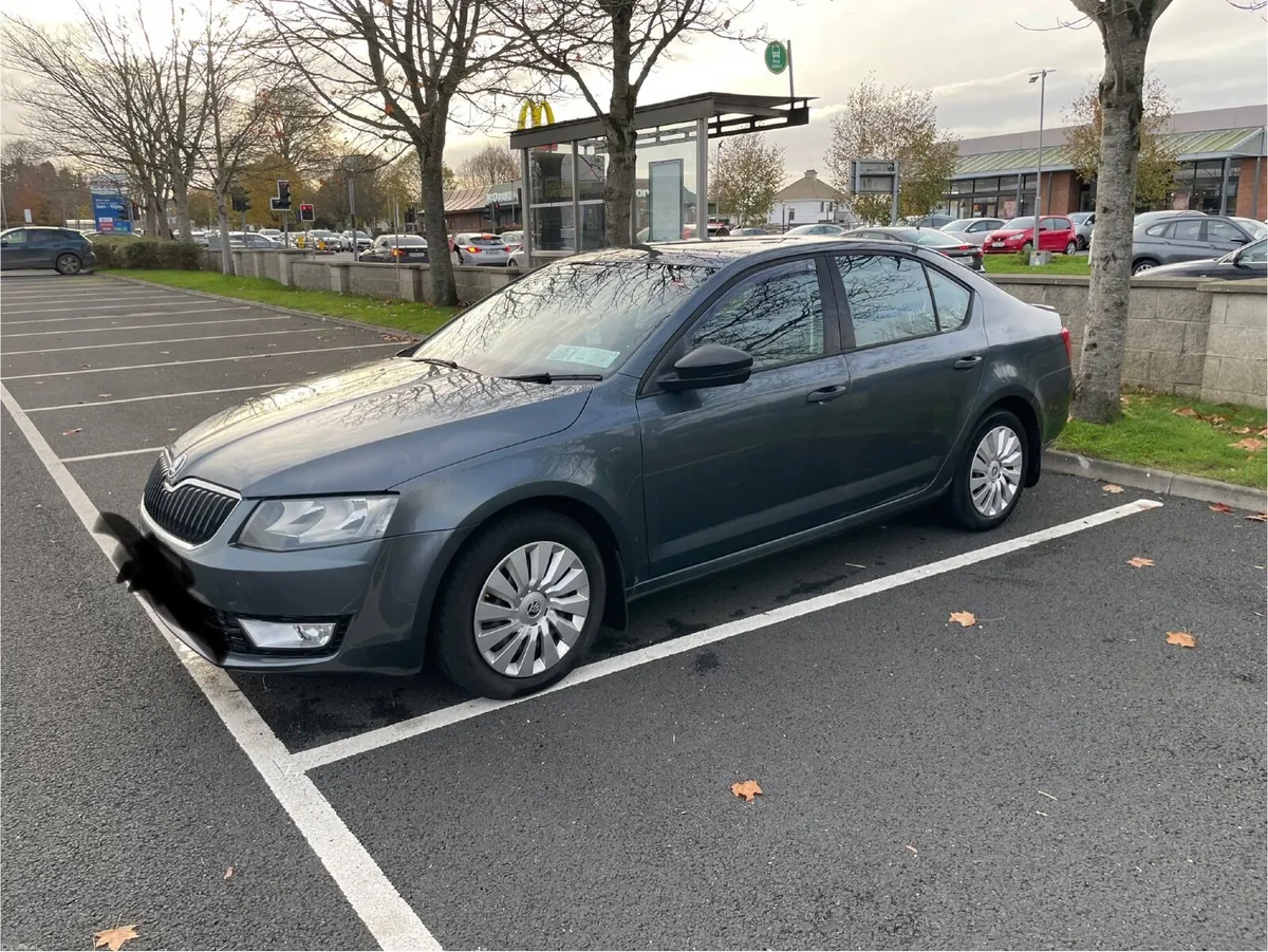 Skoda Octavia 2015 - Image 2