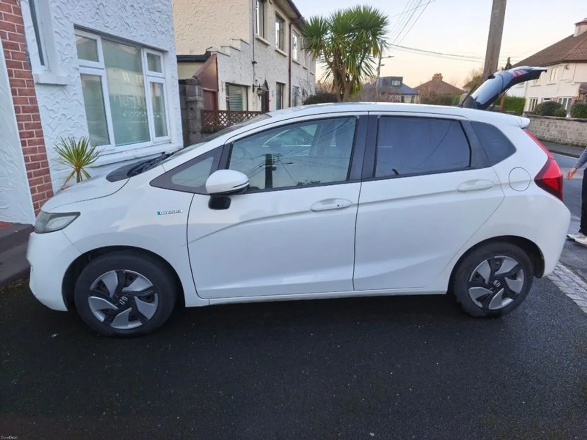 2015 Honda Fit - Image 2