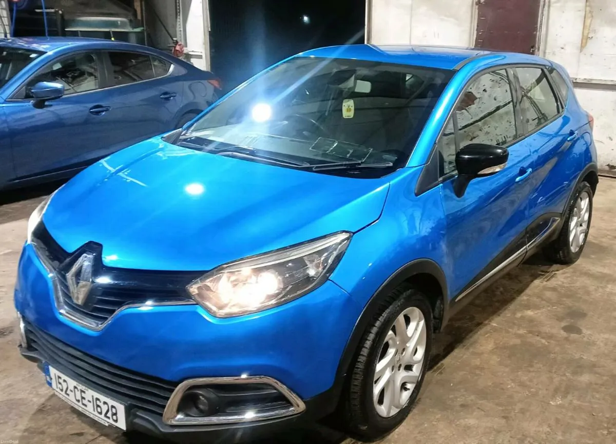 Renault Captur low millage - Image 1