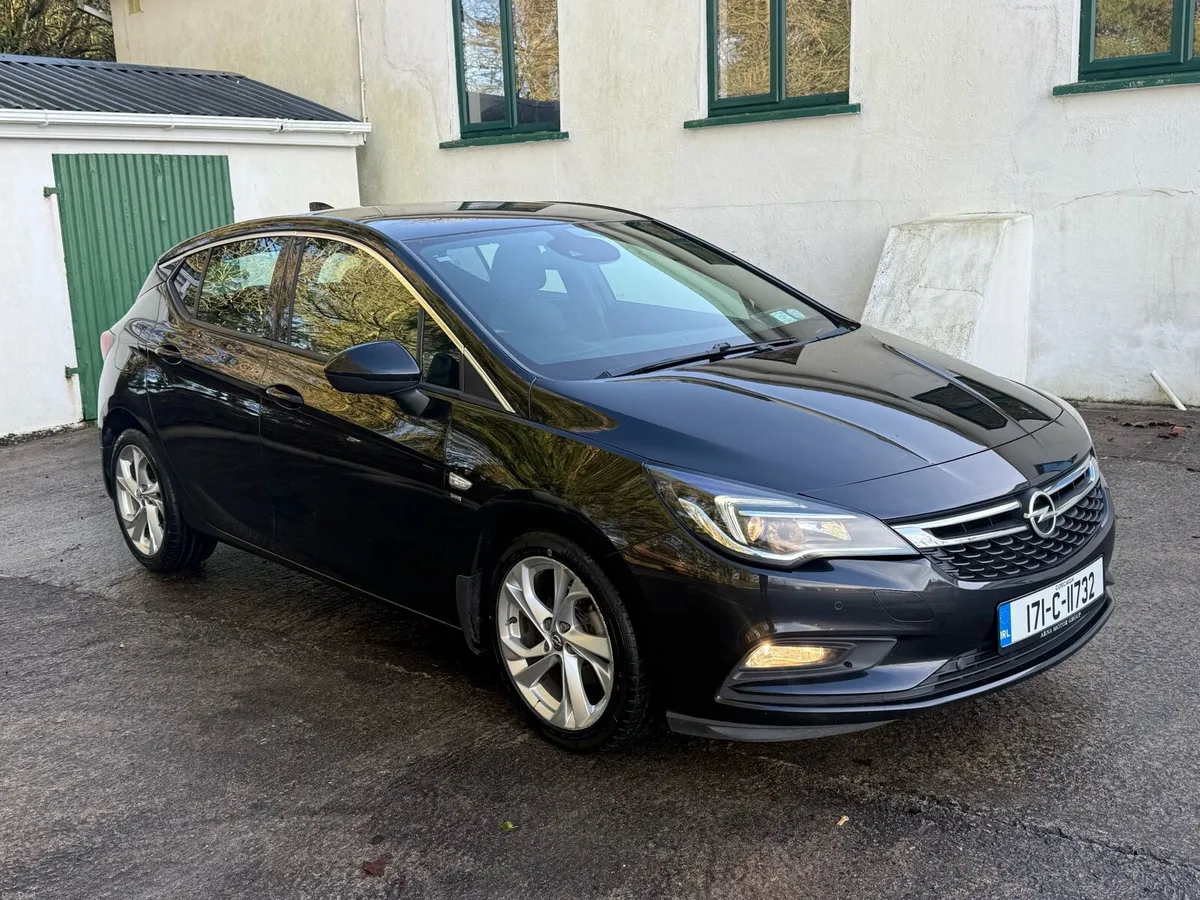 2017 Opel Astra SRI 1.4 Petrol - Image 2