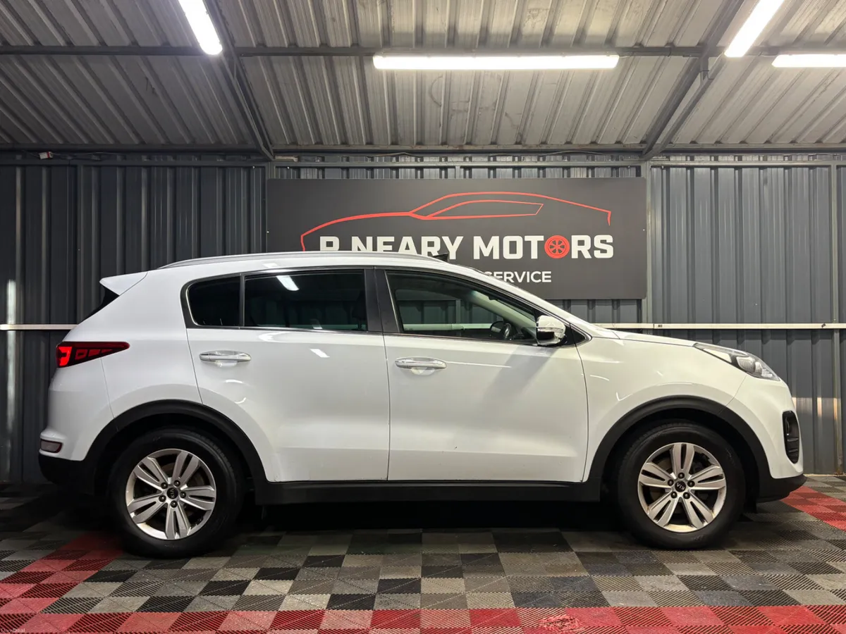 2016 162 Kia Sportage 1.7 D EX Manual - Image 4