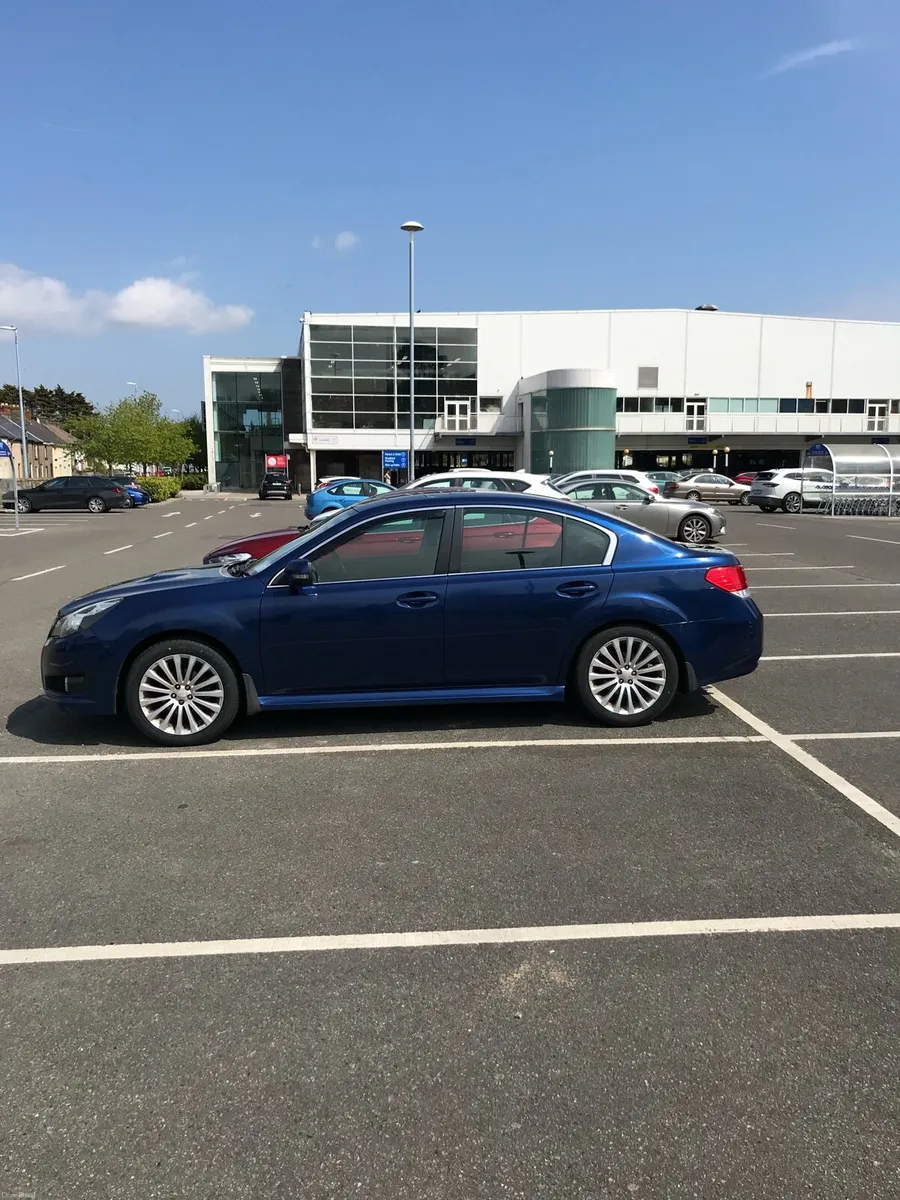 Subaru legacy - Image 1