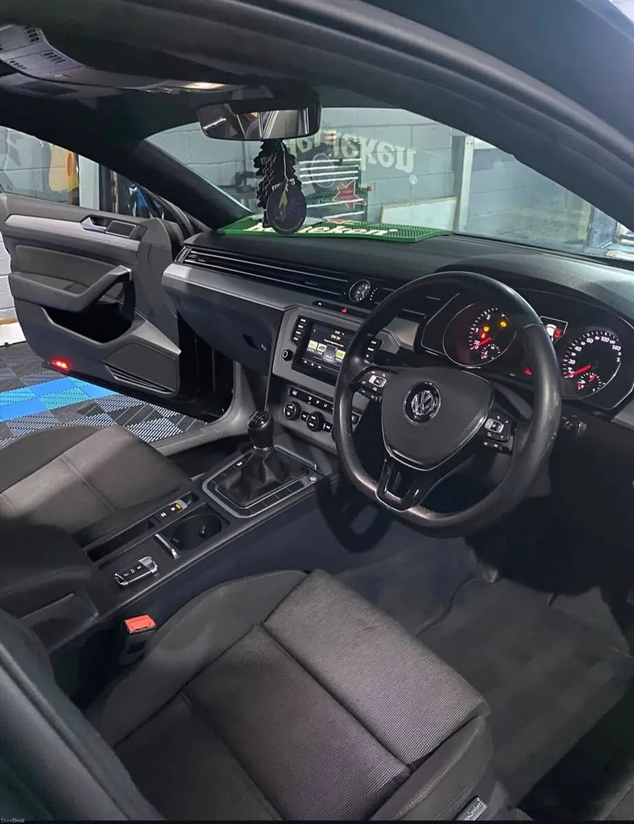 volkswagen passat B8 - Image 4