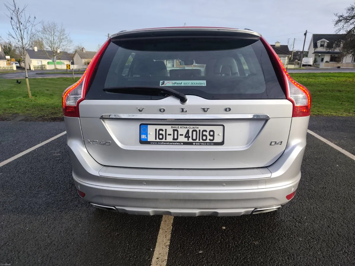 Volvo XC60 2016 AUTO - Image 3