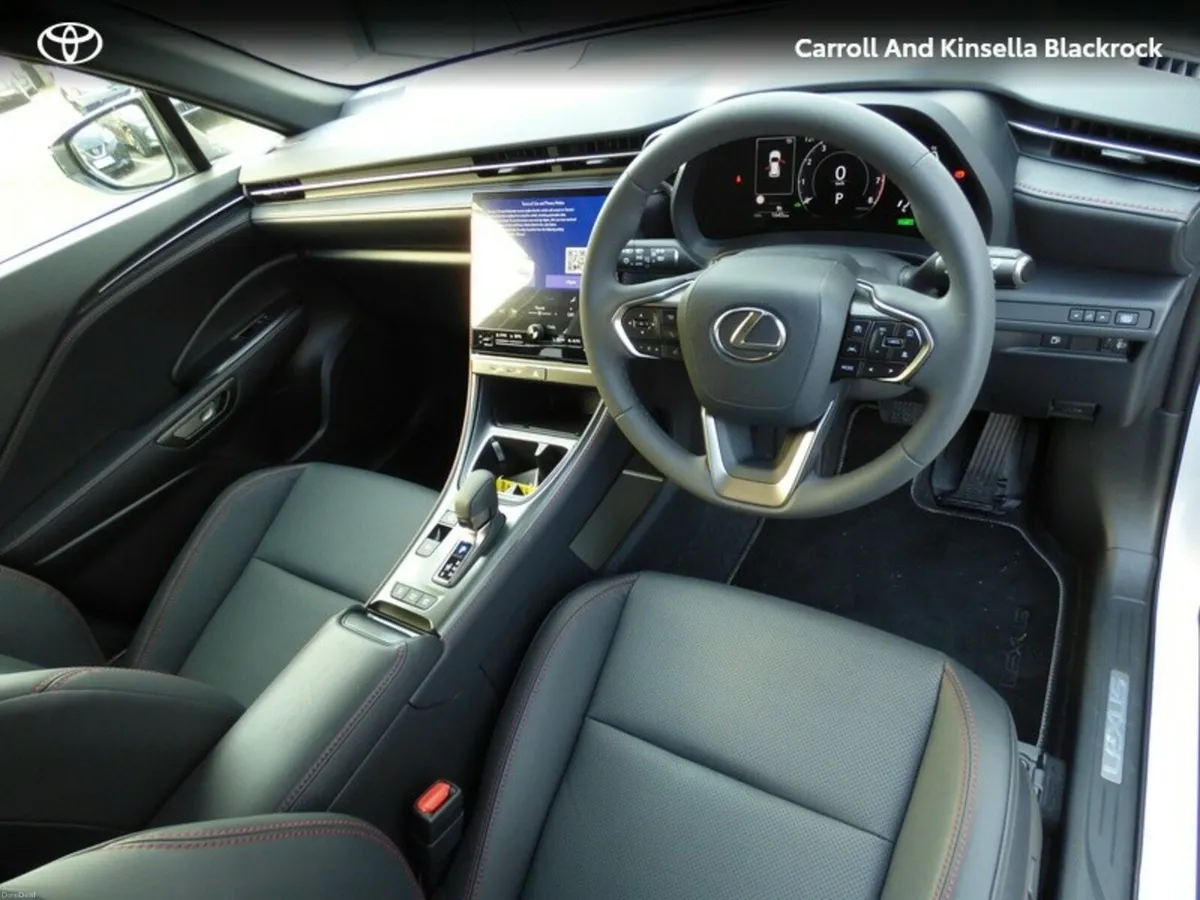 Lexus LBX Hybrid Emotion - Image 2