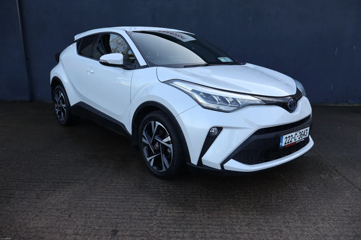 Toyota C-HR SPORT Low Mileage 1 Owner Exceptional - Image 3