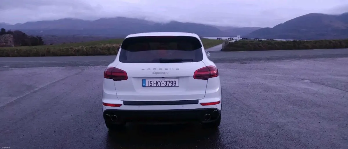 Porsche Cayenne - Image 3