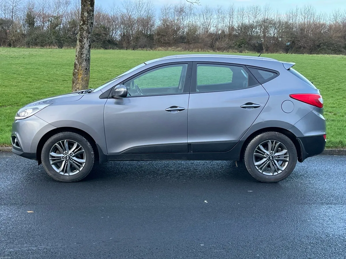 2015 Ix35, 1 Previous Owner, Full HISTORY - Image 2