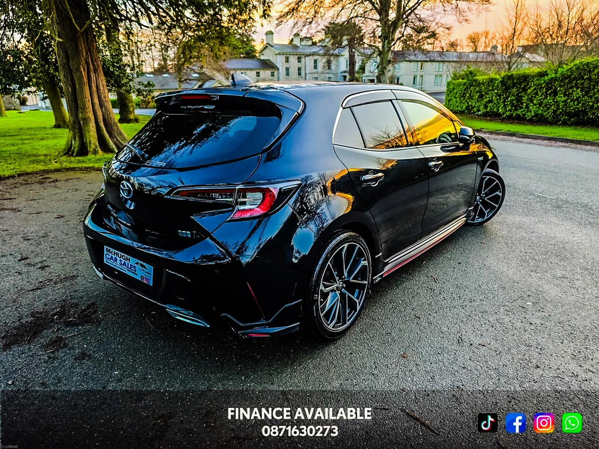 2019 Toyota Corolla Sport 1.8 Petrol Hybrid Auto - Image 3